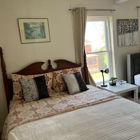 Cheerful Residence ナイアガラ・フォールズ エクステリア 写真