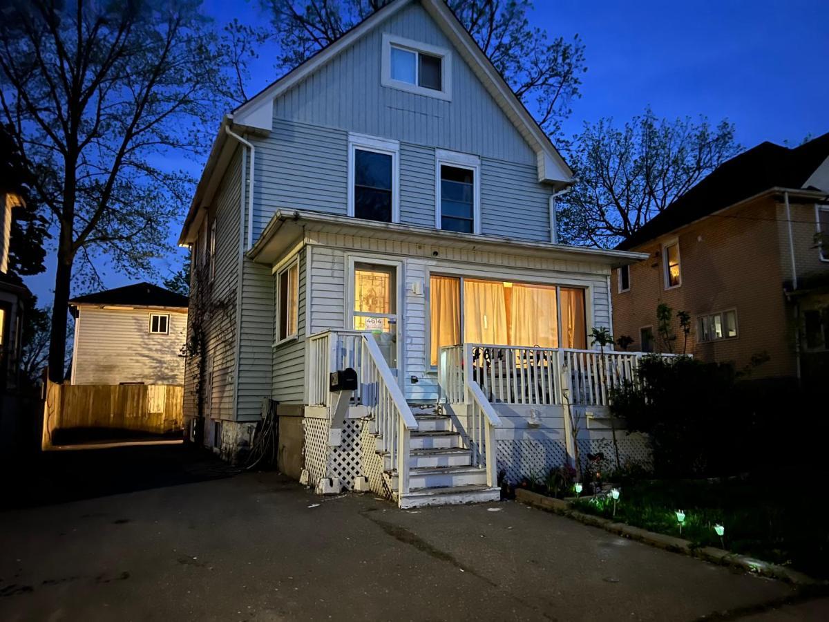 Cheerful Residence ナイアガラ・フォールズ エクステリア 写真